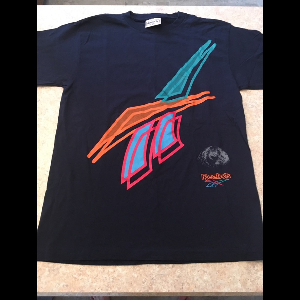 Reebok T-shirt